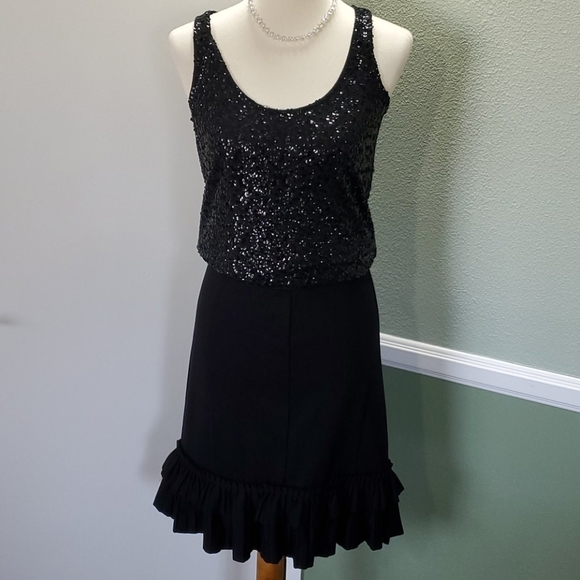 Lapis Dresses & Skirts - LAPIS KNIT BLACK KNEE LENGTH MIDI SKIRT